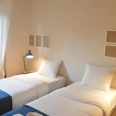 Hostel Surf House Porto