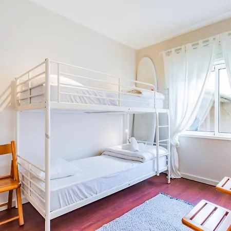 Hostel Surf House Porto